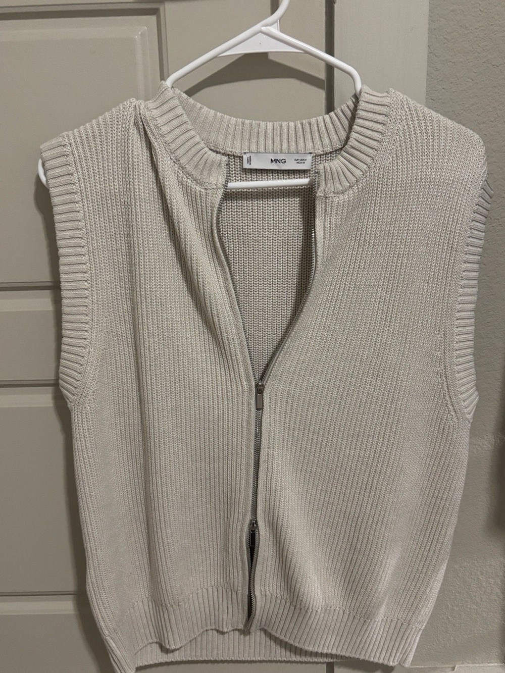 Mango Cream Zip-Up Knit V-Neck Sweater Vest